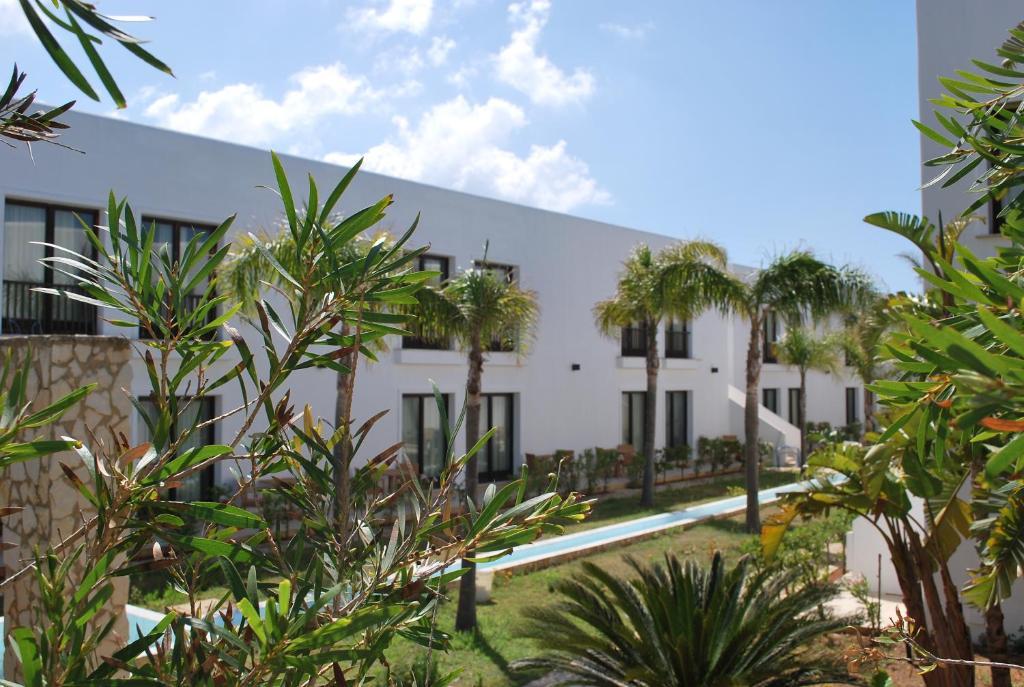 Zahira Resort Tre Fontane Exterior photo